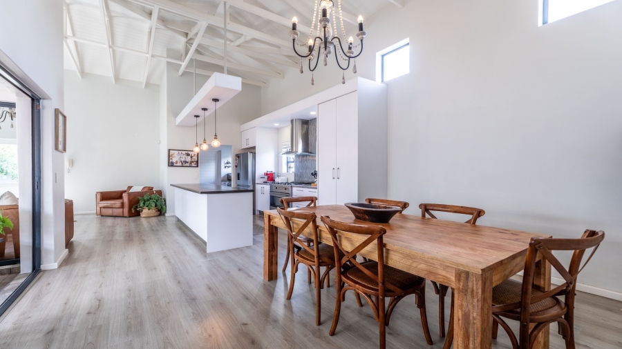 3 Bedroom Property for Sale in Parklands North Western Cape